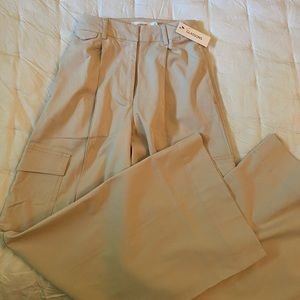 Glassons high rise wide leg cargo pants
